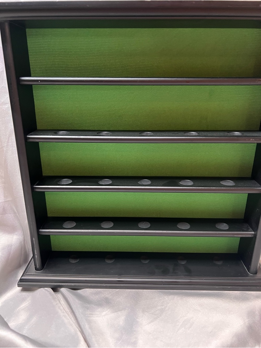 25 Ball 5 Tier Free Standing Black/Green Golf Ball Display Case 14 x 14 x 4 in